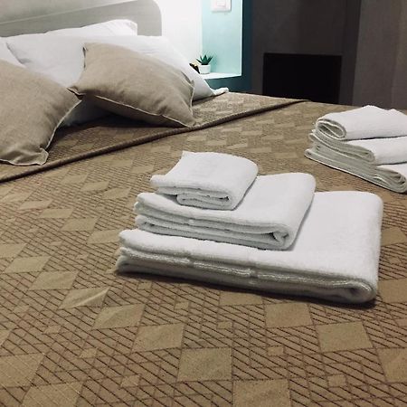 Bed and Breakfast Residenza Dama Ricadi Exterior foto